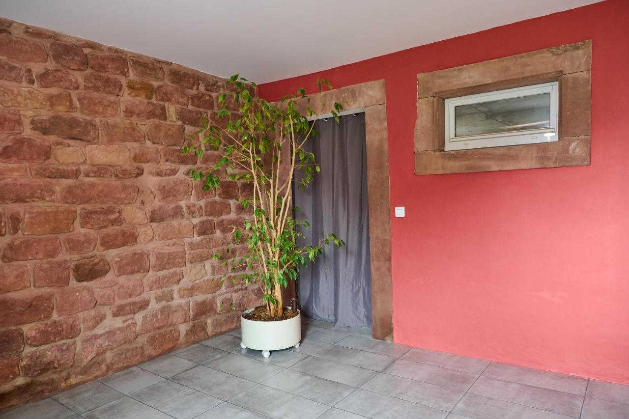 Le Pommier - Appt Avec Jardin Partage Apartment Puberg Bagian luar foto