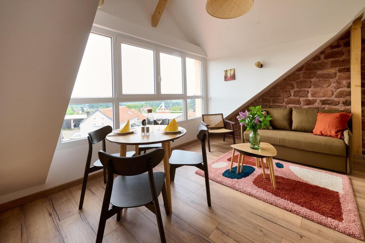 Le Pommier - Appt Avec Jardin Partage Apartment Puberg Bagian luar foto